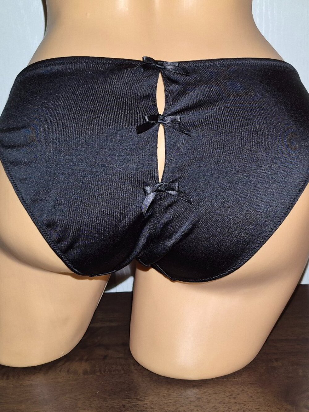 Victoria's Secret Panties. New with Tags Size Large.